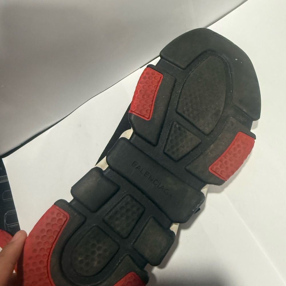 Balenciaga Men's speed trainer Black and White Sock Sneakers - Picture 4 of 7